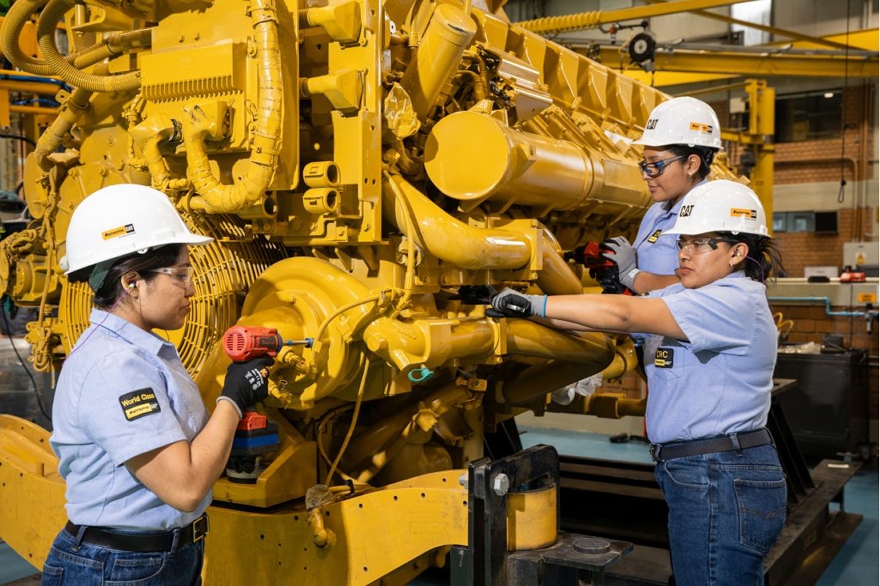 Motores para equipos móviles de minería