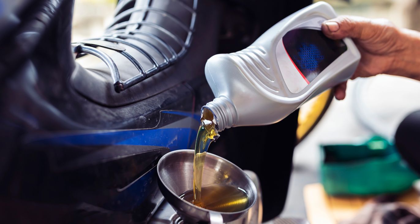 Lubricantes para motocicletas: ¿qué tipos hay y cuál es el mejor?